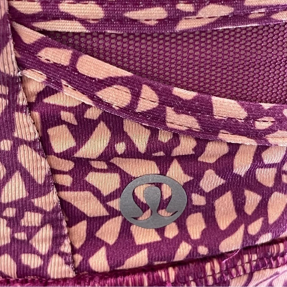 Lululemon Nouveau Limits Tank Top with build in bra size 4 - Picture 5 of 8